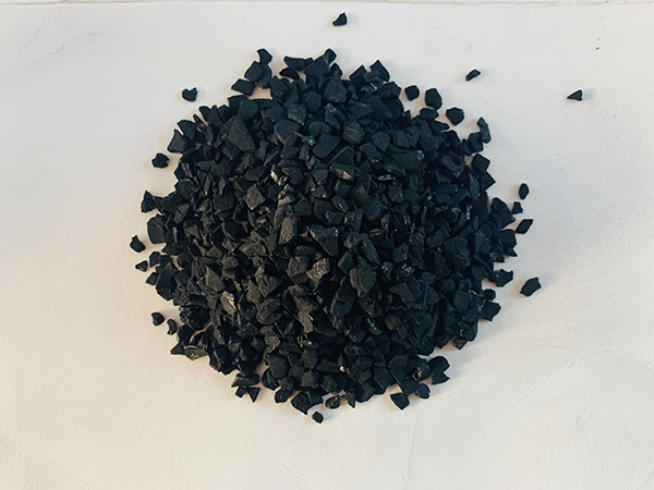 Ҭ������̿���Խ�����ˮ�е�BOD��������